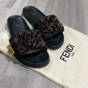 Fendi Slides